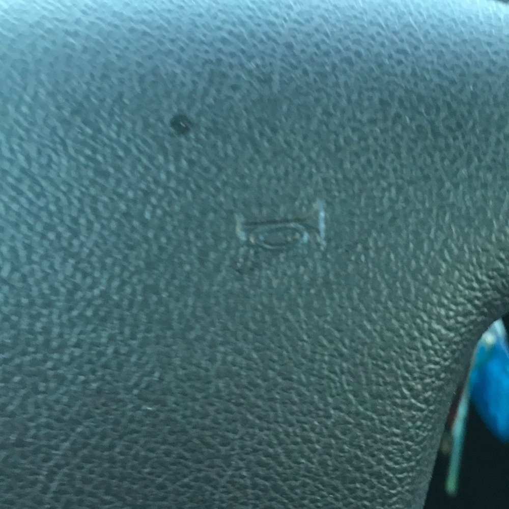 Meet your Posher, Noelle